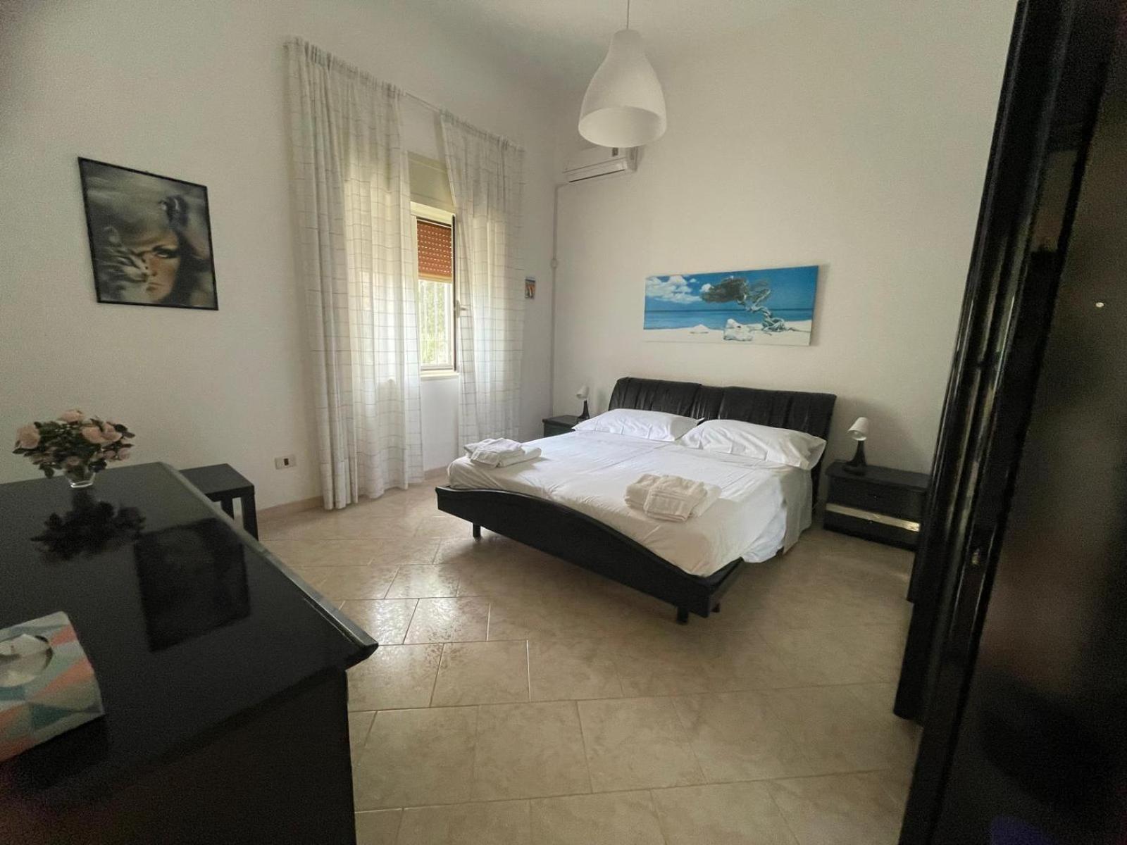 Villa Carmela A San Pietro In Bevagna Buitenkant foto