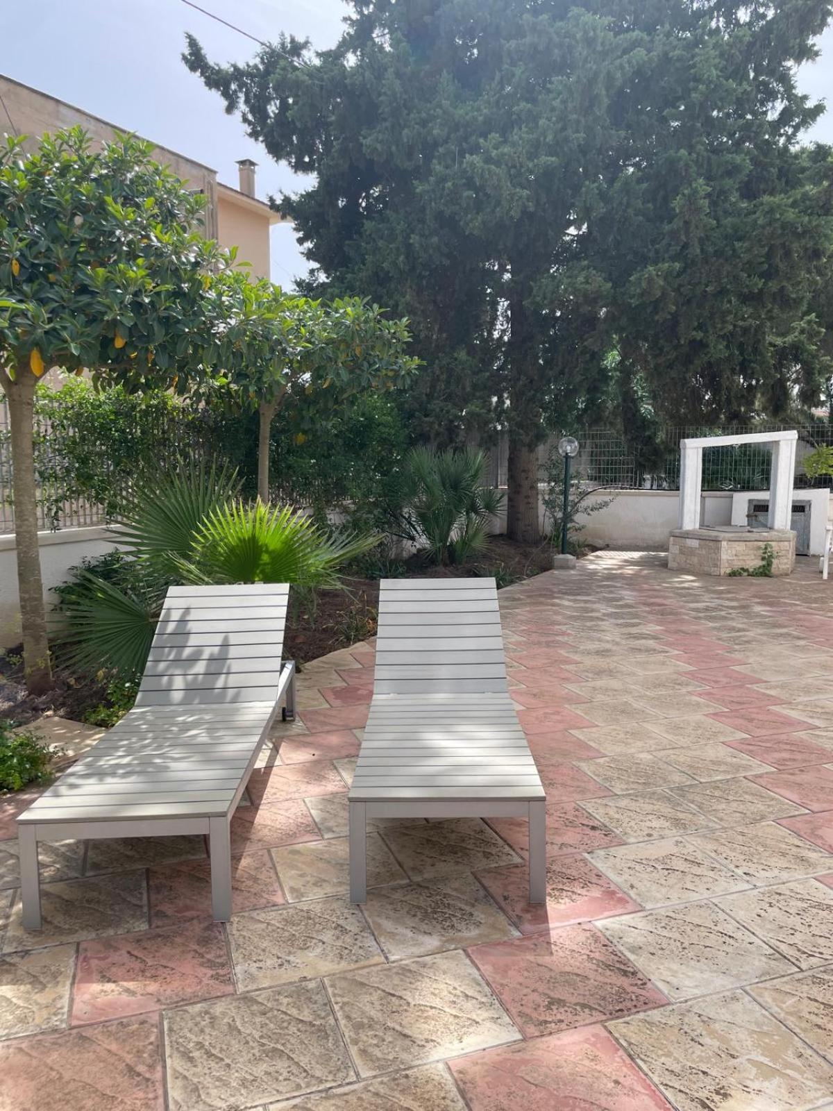 Villa Carmela A San Pietro In Bevagna Buitenkant foto